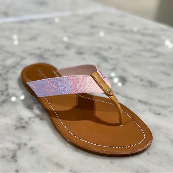 Louis Vuitton Sunny Flat thong Sandals size 36.5 - Picture 1 of 5